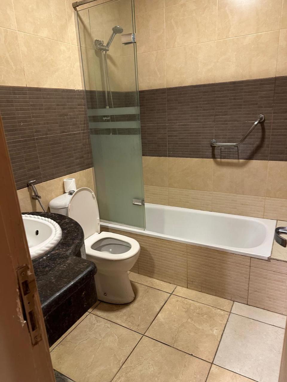 Aghadeer Hotel Αμμάν Εξωτερικό φωτογραφία